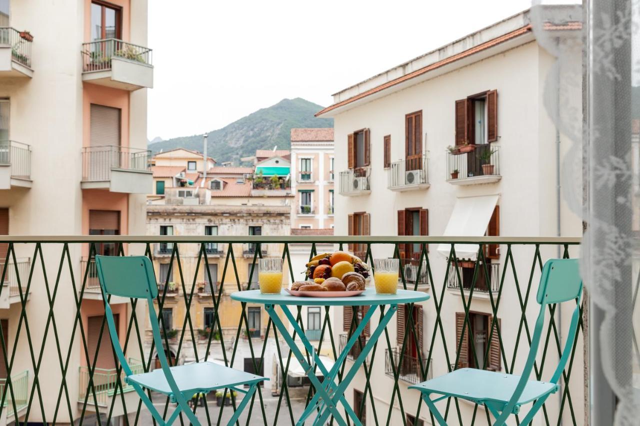 Velia34 Bed & Breakfast Salerno Exterior photo